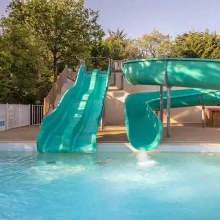 Mobilhome 4 Etoiles - Piscine - Eeaidg مكان تخييم *